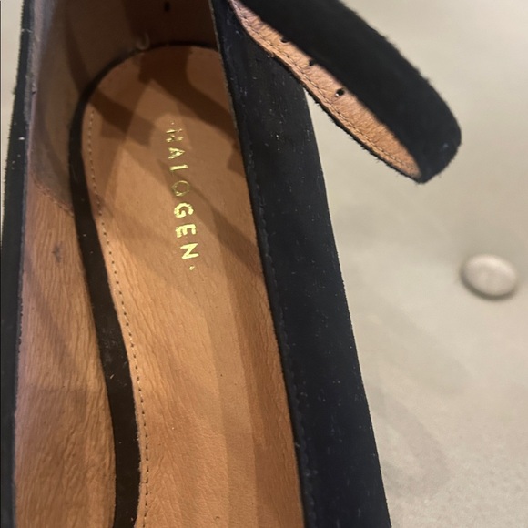 Halogen Black Ankle Strap Heels - Picture 4 of 4